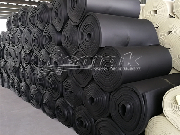 kho hàng cao su lưu hóa cuộn Remak